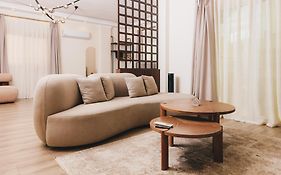 Viola By Elegant Hospitality - Near Waterway Mall